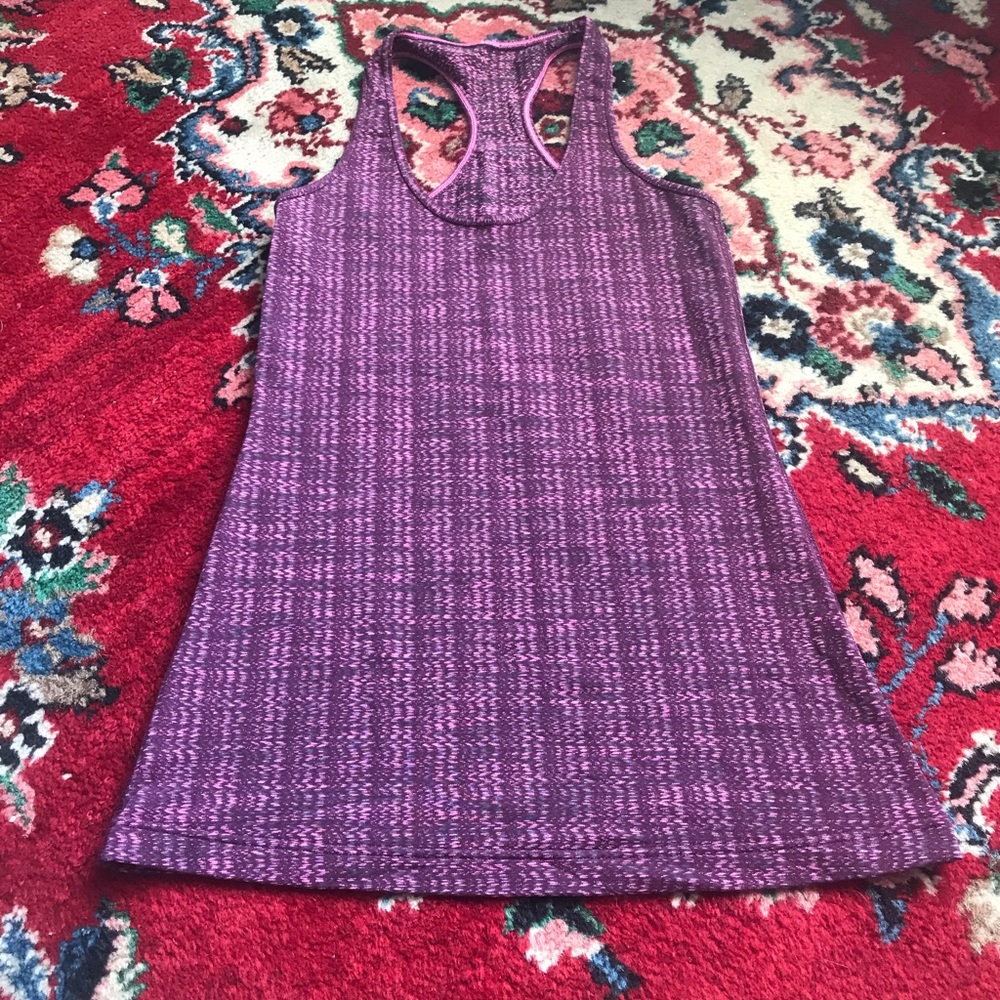 Lululemon tank